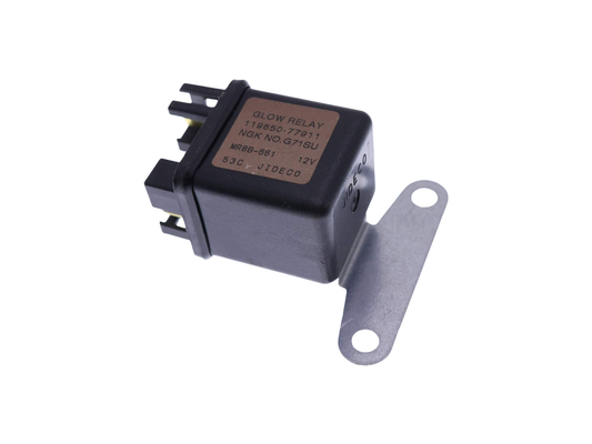 Kaitinimo žvakių relė Yanmar